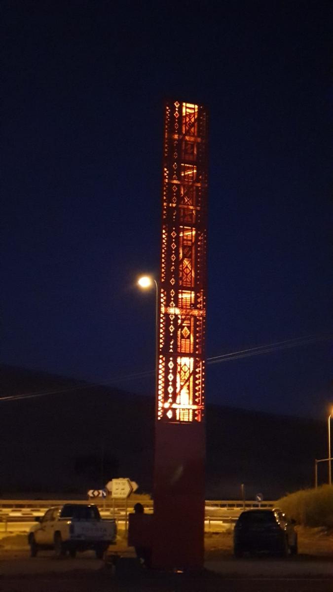 מראה הטיילת הבדואית הראשונה: תאורה בהשראת הרקמה המקומית (צילום: יח''צ)